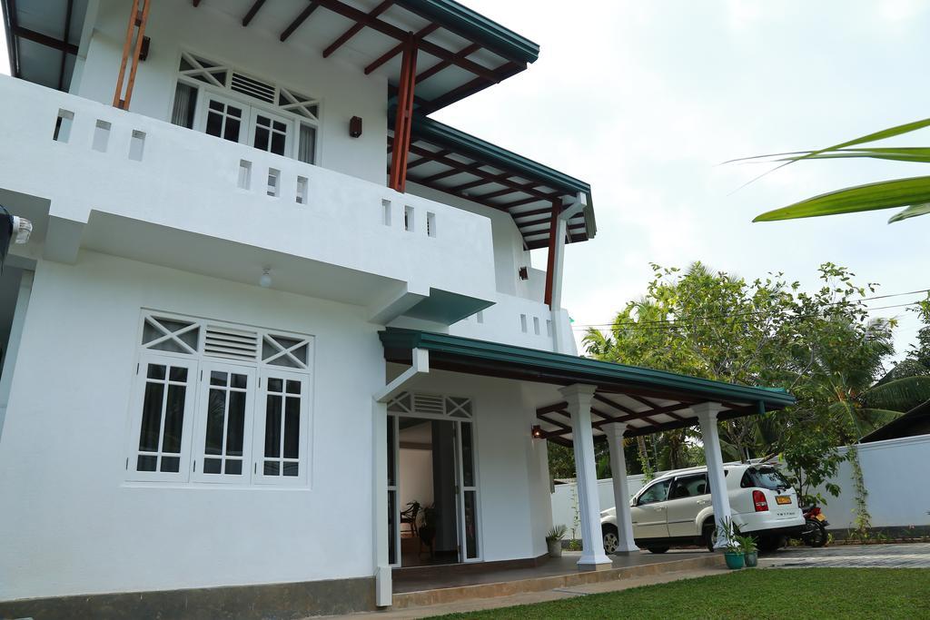 Hikka Nature Villa Hikkaduwa Esterno foto